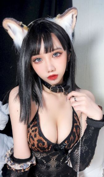 日韩精品最新在线美脚妻_BD英语全集免费播放